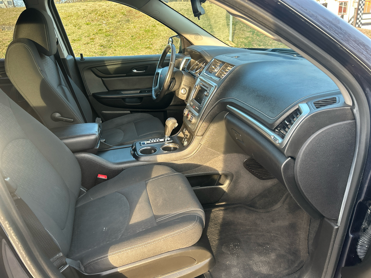 GMC Acadia SLE-1 AWD 2016