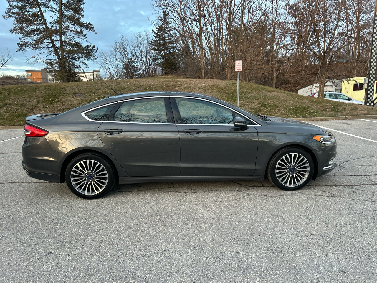 Ford Fusion Titanium AWD 2017