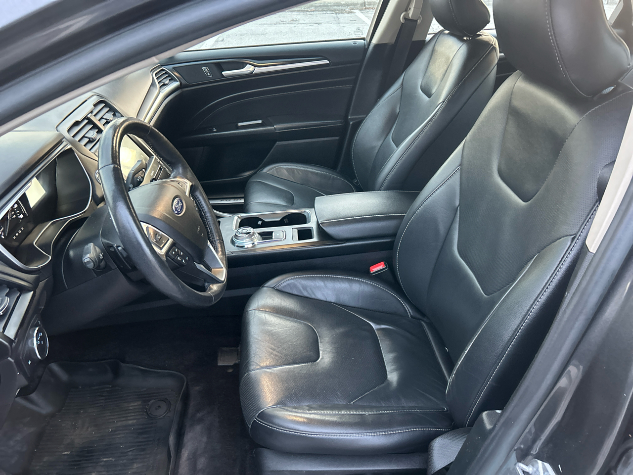 Ford Fusion Titanium AWD 2017