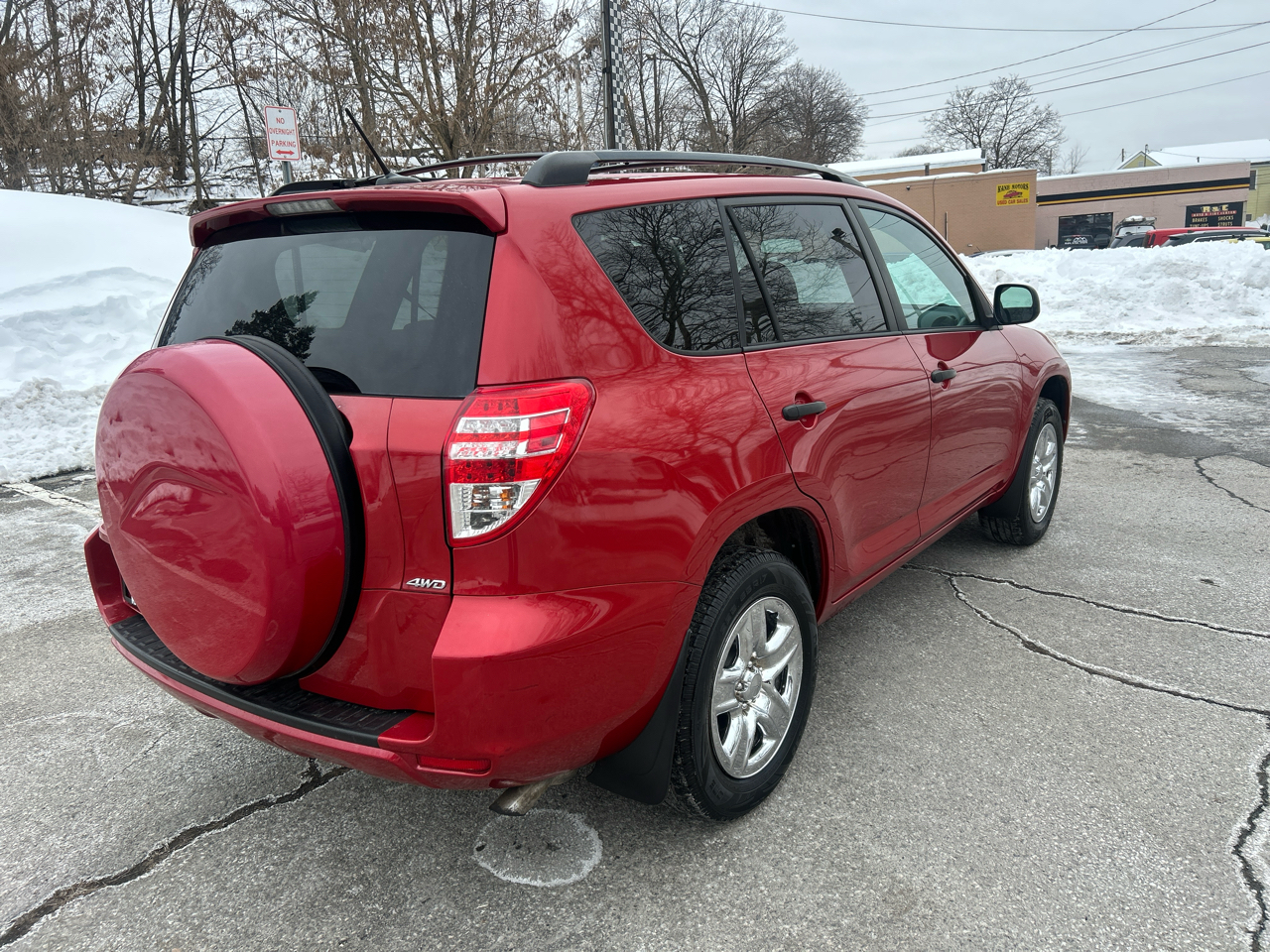 Toyota RAV4 Base I4 4WD 2012