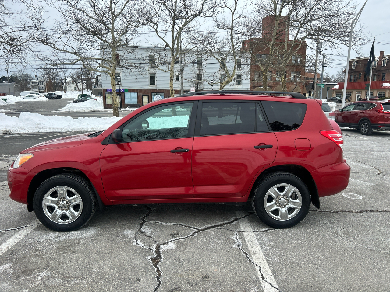 Toyota RAV4 Base I4 4WD 2012