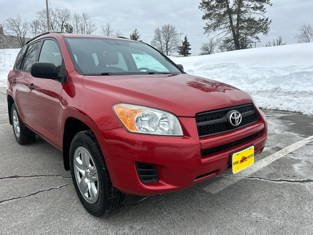 Toyota RAV4 Base I4 4WD 2012