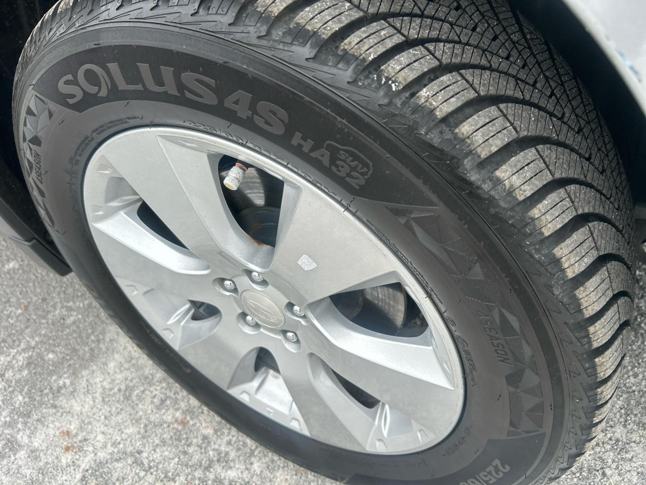 Subaru Outback 2.5i Limited 2011