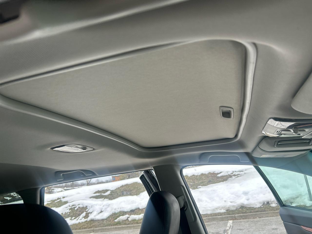 Subaru Outback 2.5i Limited 2011