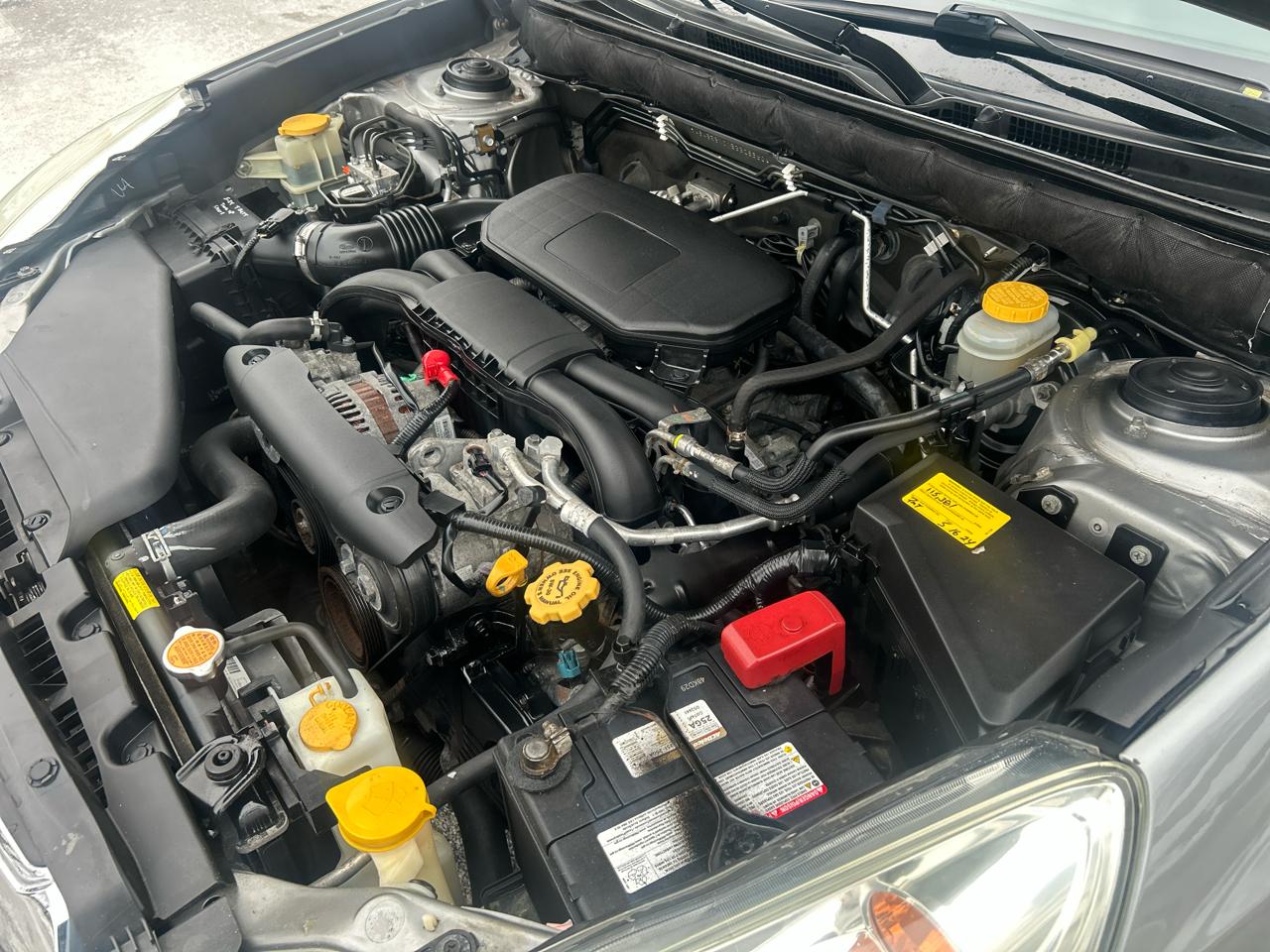 Subaru Outback 2.5i Limited 2011