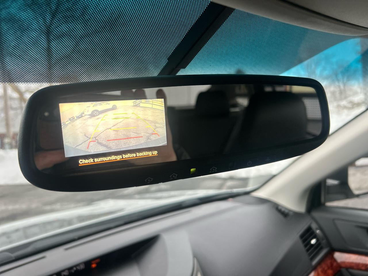 Subaru Outback 2.5i Limited 2011