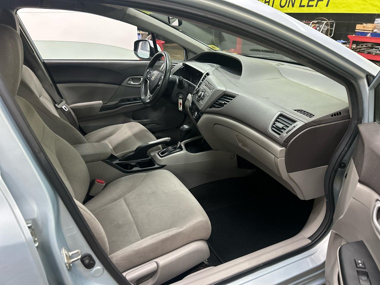 Honda Civic 4dr Sdn LX Auto 2012