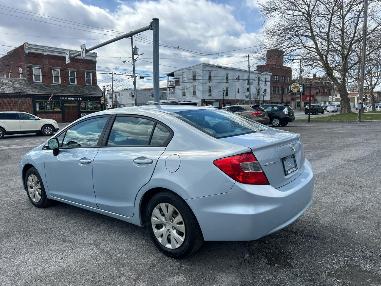 Honda Civic 4dr Sdn LX Auto 2012