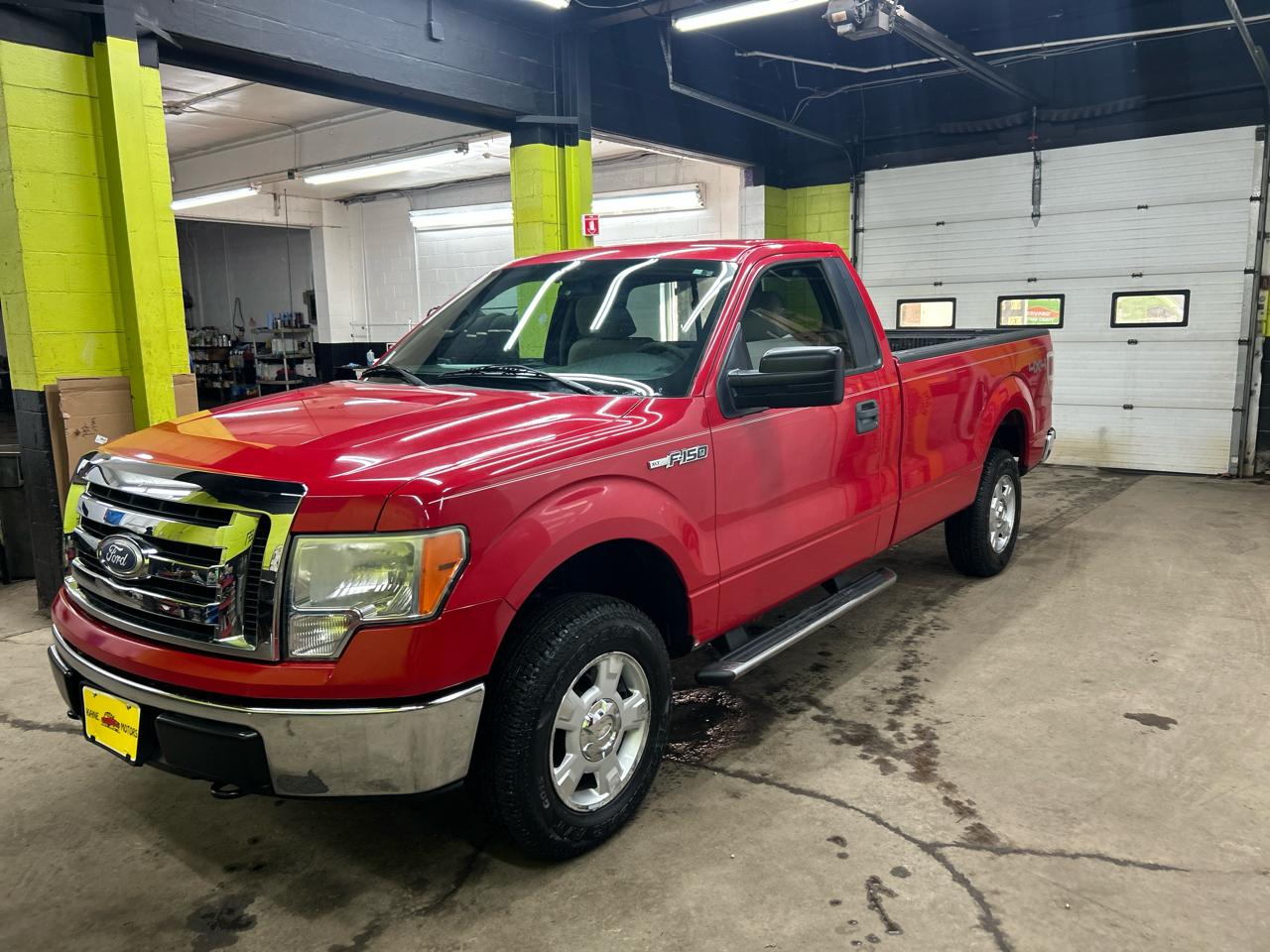 Ford F-150 4WD Reg Cab 126" XLT 2010