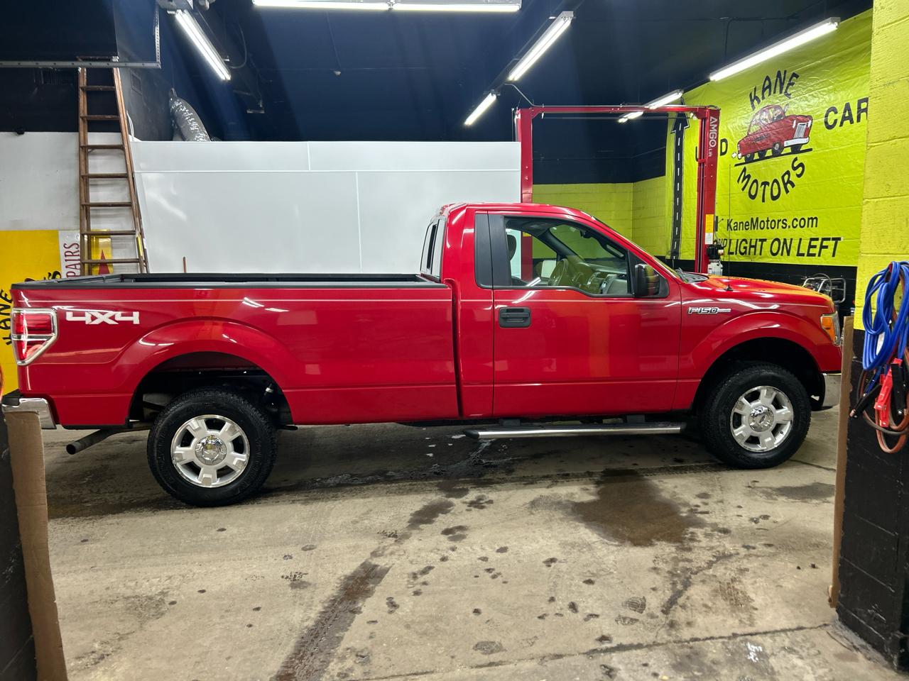 Ford F-150 4WD Reg Cab 126" XLT 2010