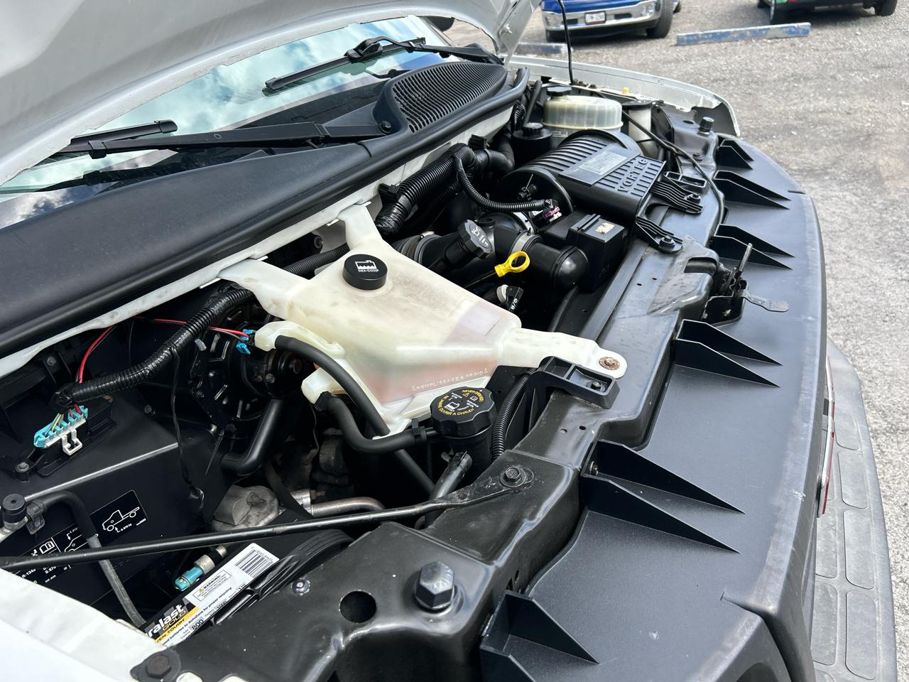 GMC Savana G3500 Cargo 2013