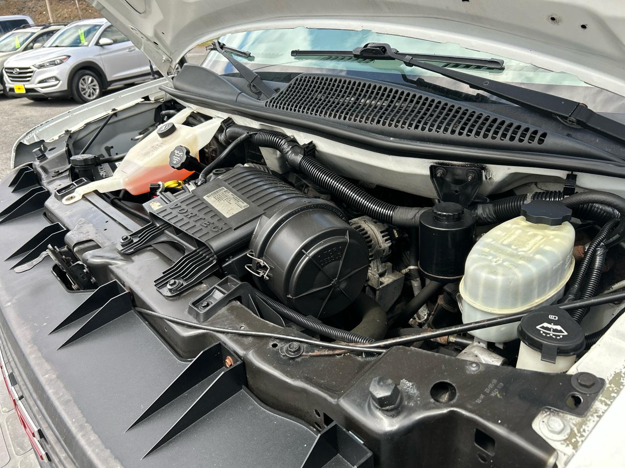 GMC Savana G3500 Cargo 2013