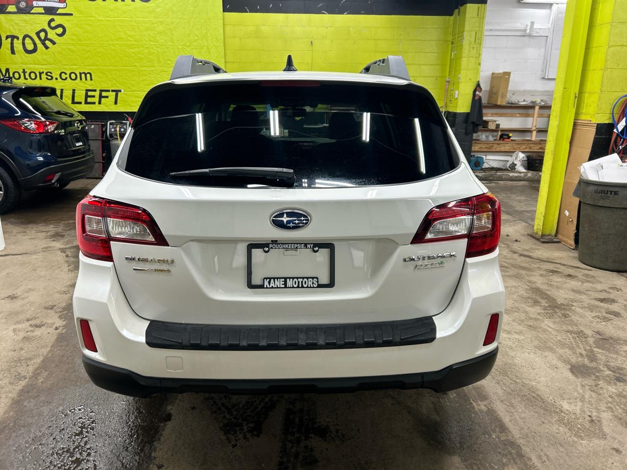 Subaru Outback 2.5i Limited 2016