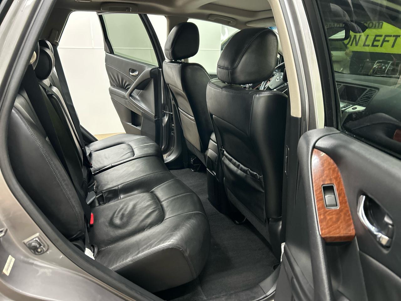 Nissan Murano S AWD 2009