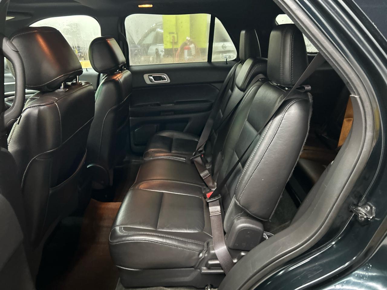 Ford Explorer 4dr Wagon 4WD XLT 2014