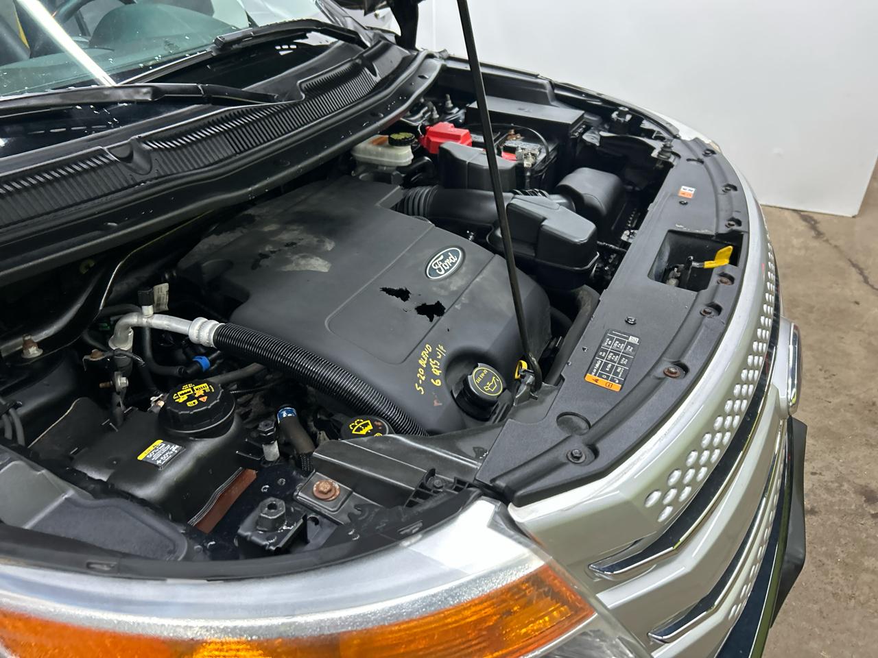 Ford Explorer 4dr Wagon 4WD XLT 2014