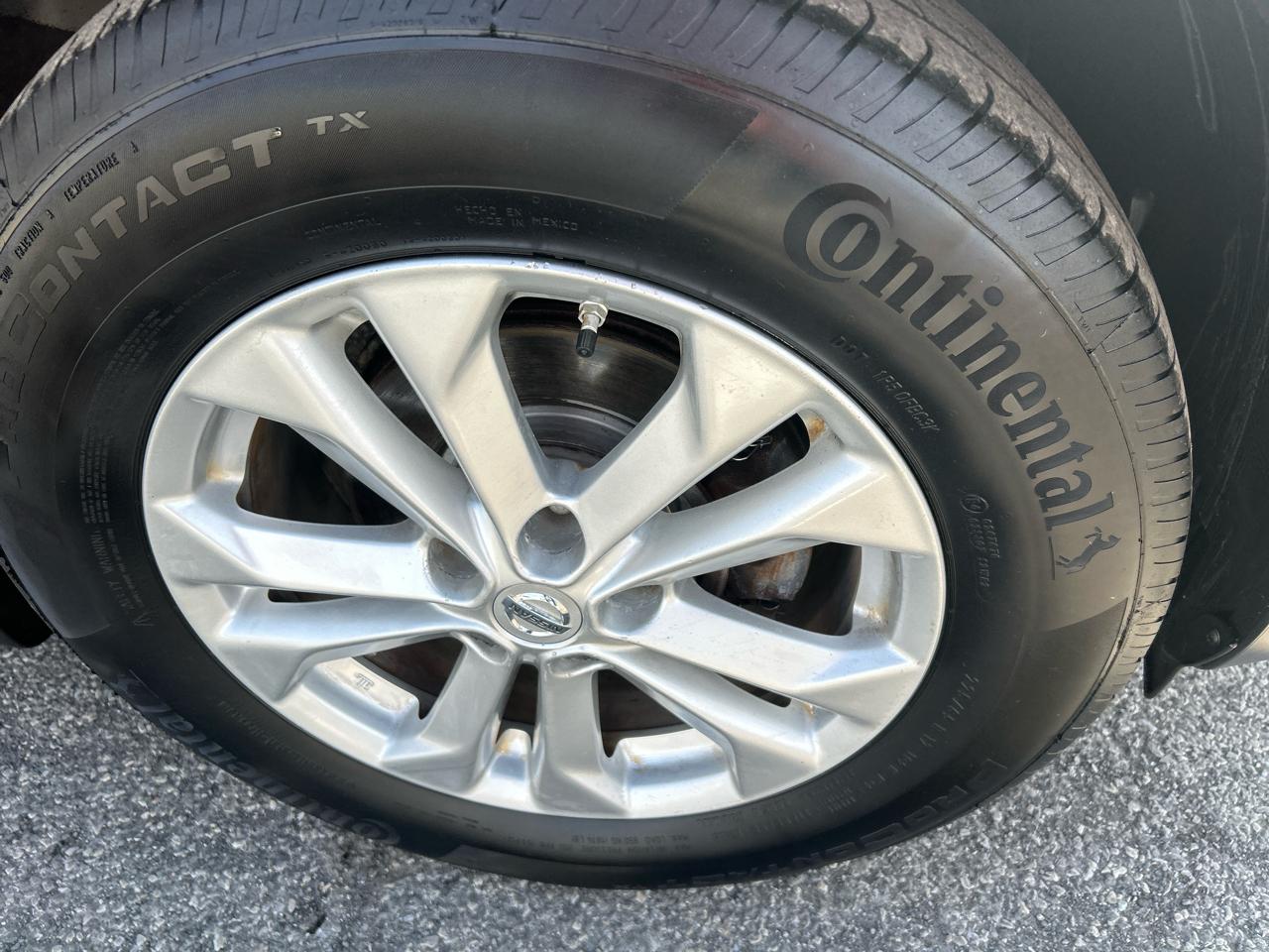 Nissan Rogue S AWD 2014