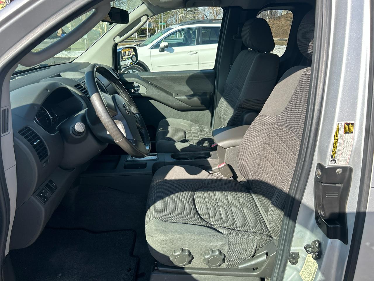 Nissan Frontier LE King Cab 2WD 2006