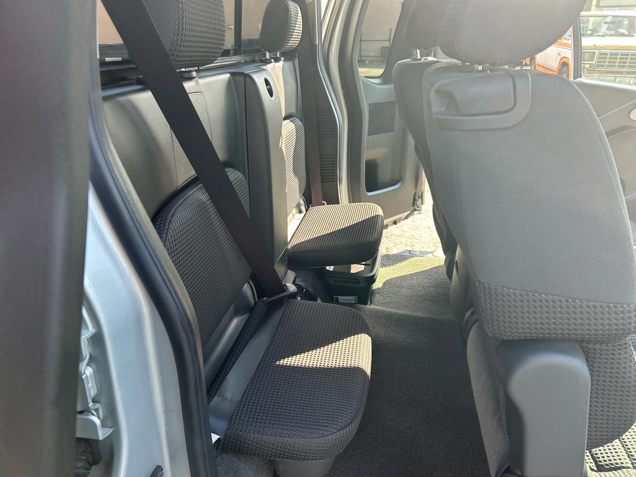 Nissan Frontier LE King Cab 2WD 2006