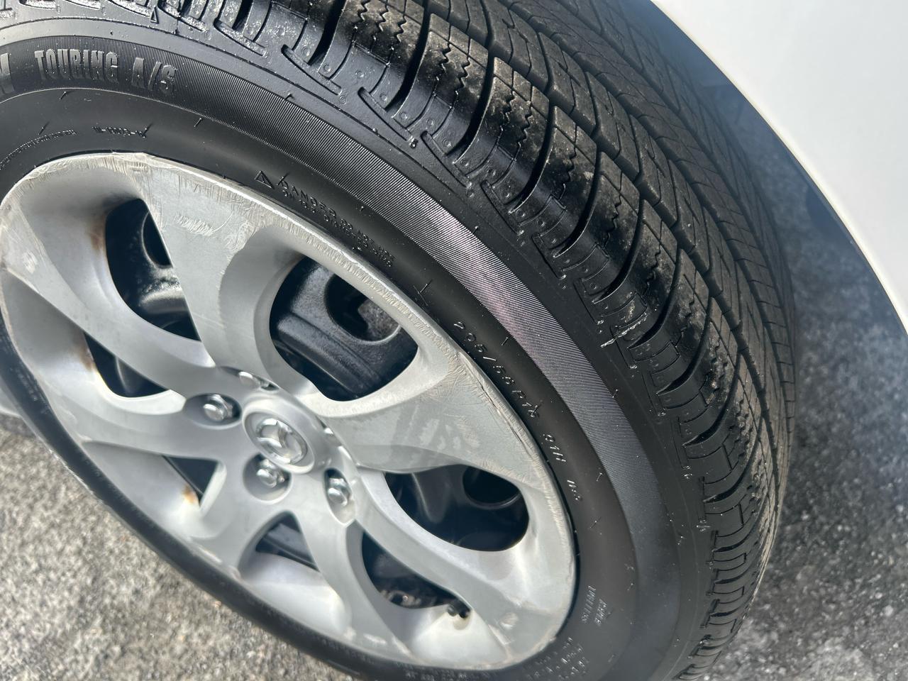 Mazda MAZDA3 i Sport 4-Door 2011