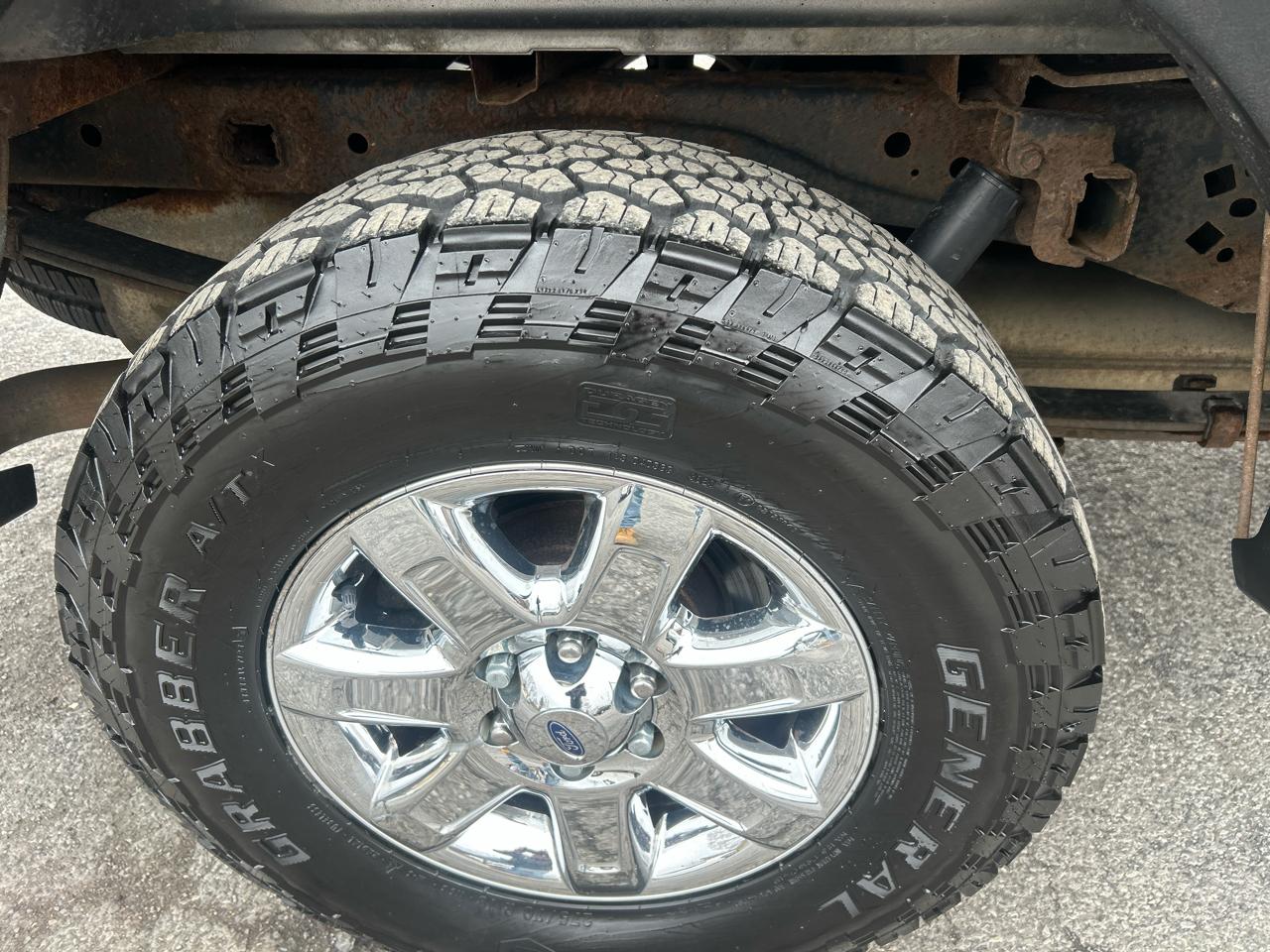 Ford F-150 4WD SuperCrew Flareside 157" XLT 2013