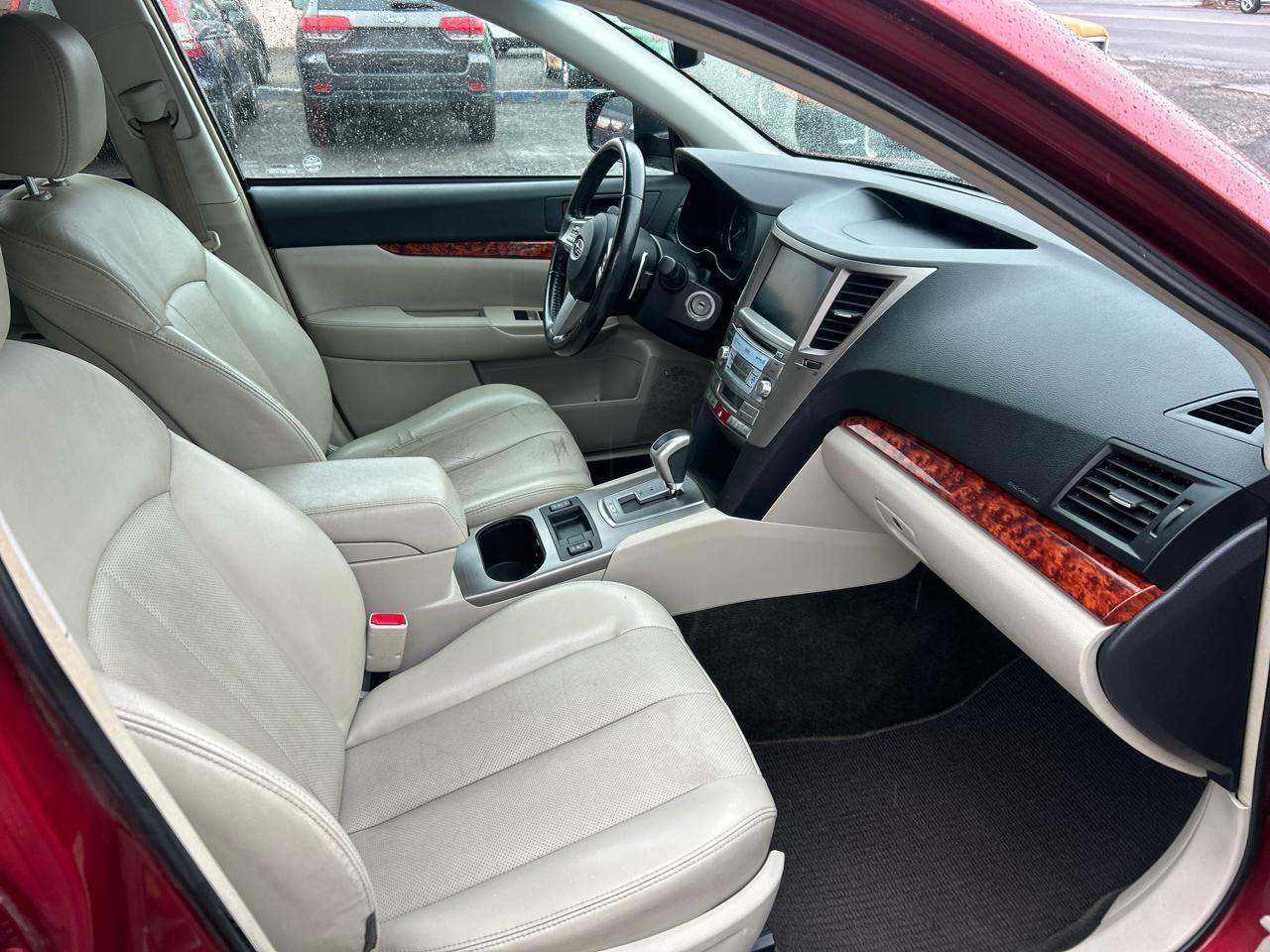 Subaru Outback 3.6R Limited 2011