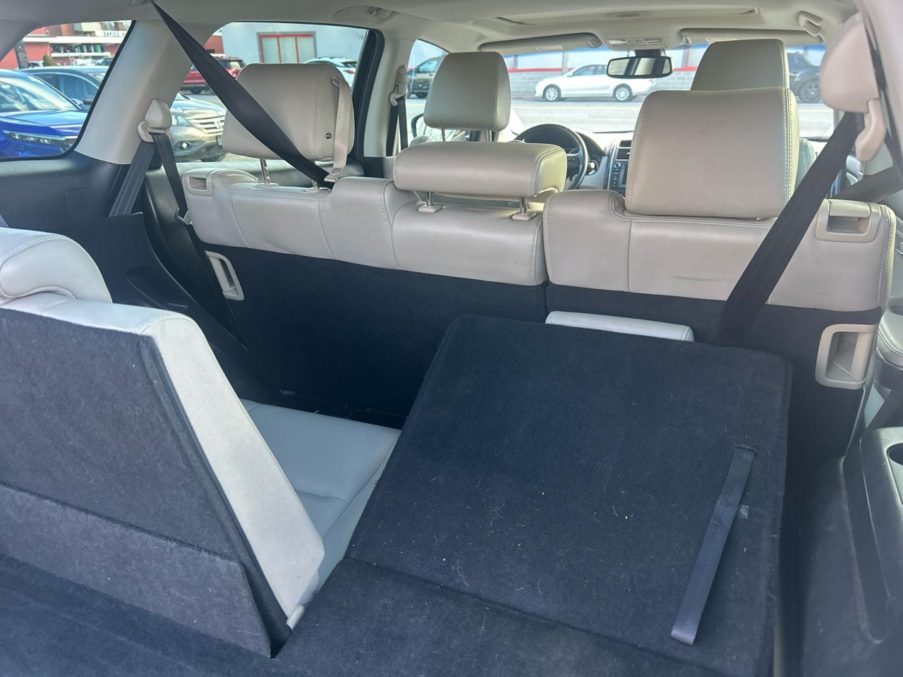 Mazda CX-9 Grand Touring AWD 2011