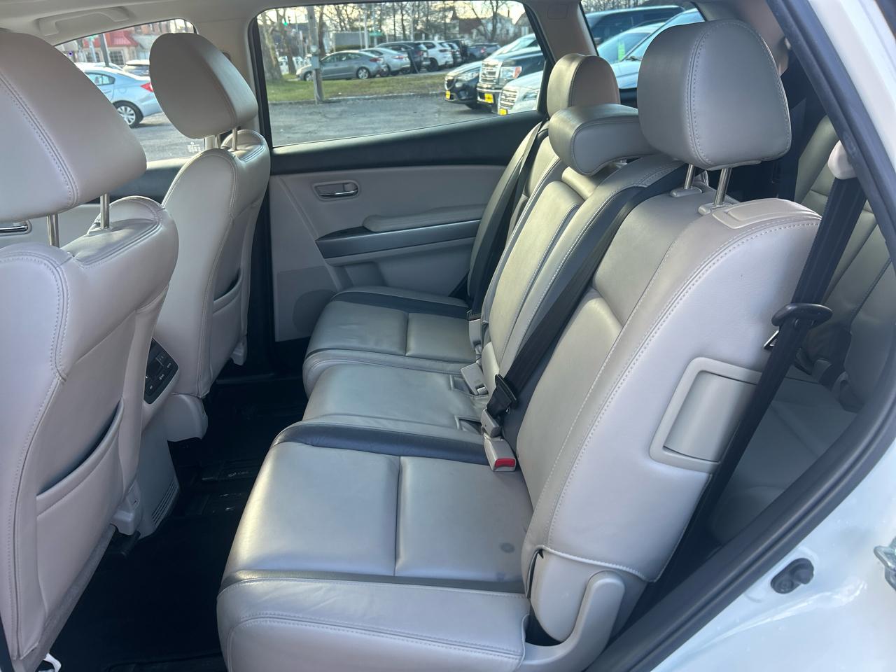 Mazda CX-9 Grand Touring AWD 2011