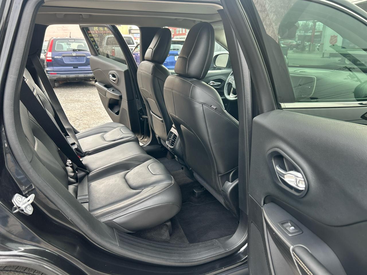 Jeep Cherokee Limited 4WD 2015