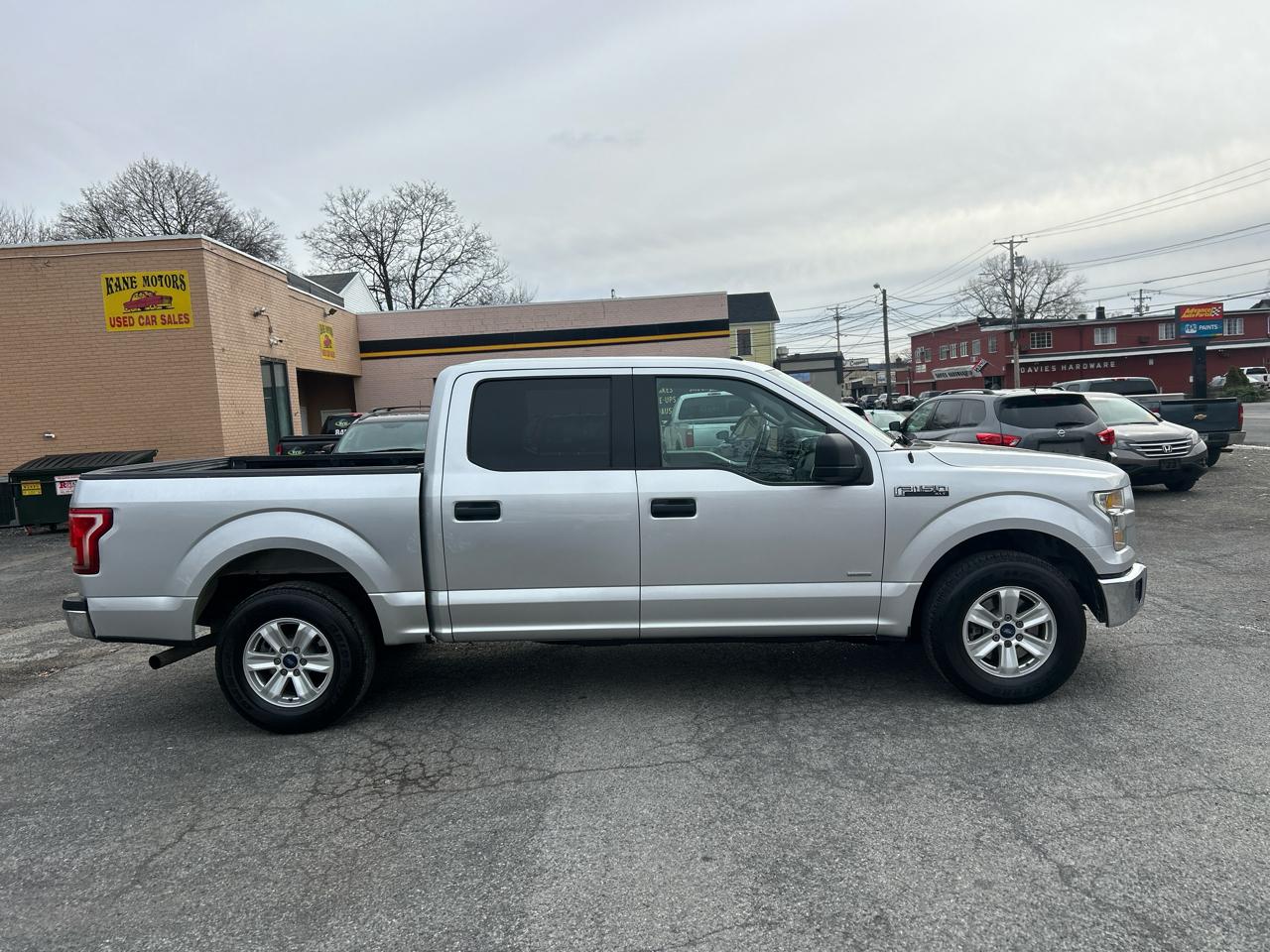Ford F-150 2WD SuperCrew 157" XL 2016