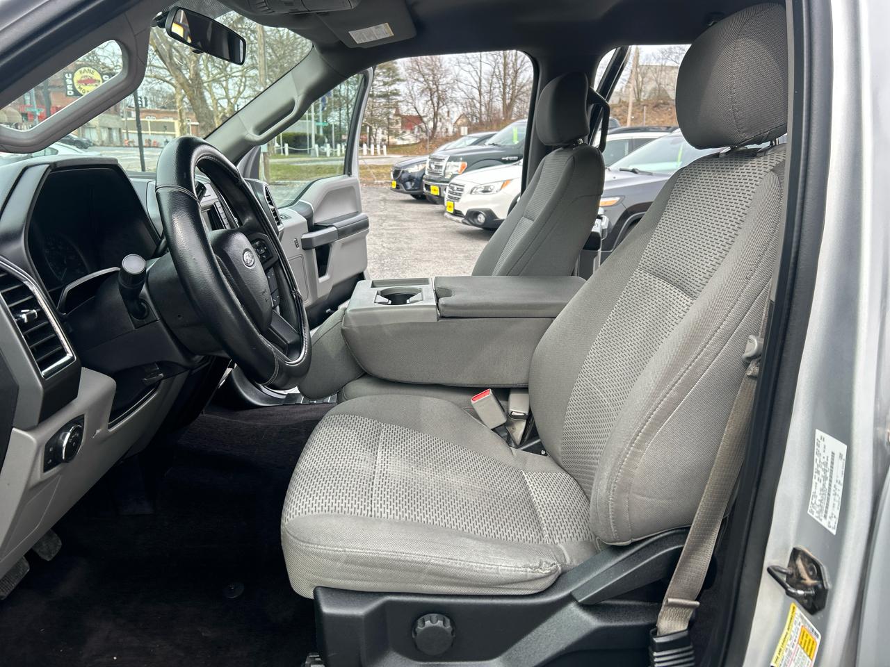 Ford F-150 2WD SuperCrew 157" XL 2016