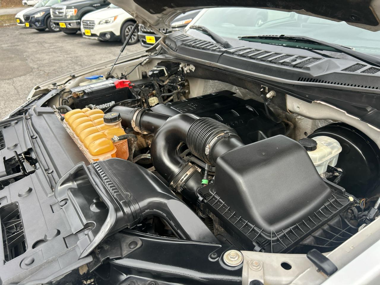 Ford F-150 2WD SuperCrew 157" XL 2016