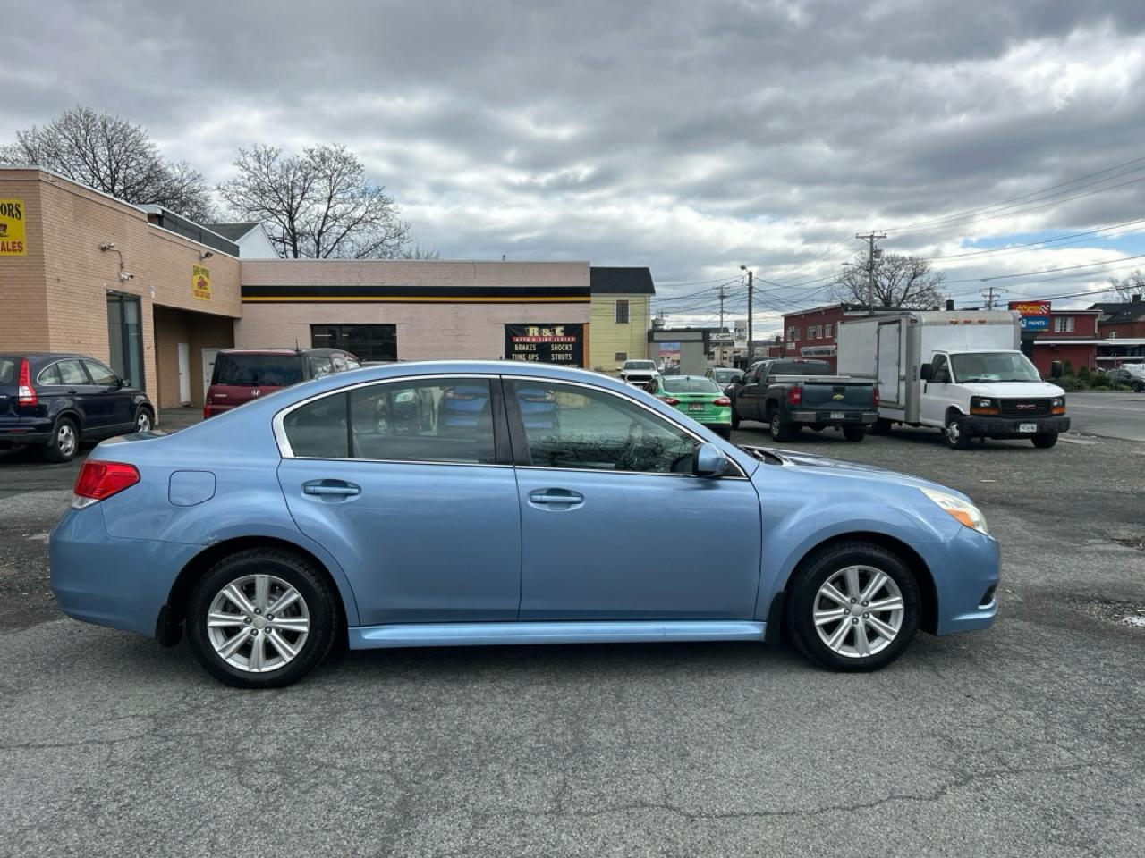 Subaru Legacy 2.5i Premium 2011