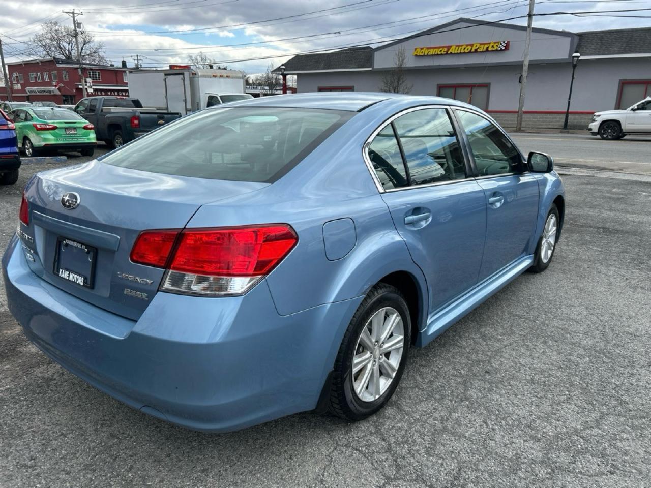 Subaru Legacy 2.5i Premium 2011