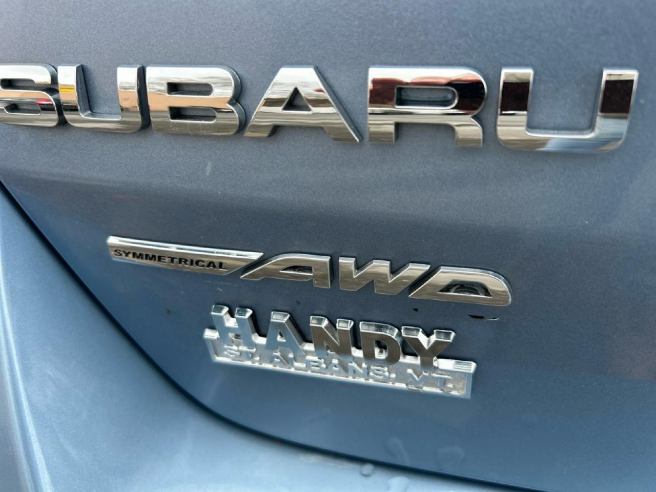 Subaru Legacy 2.5i Premium 2011