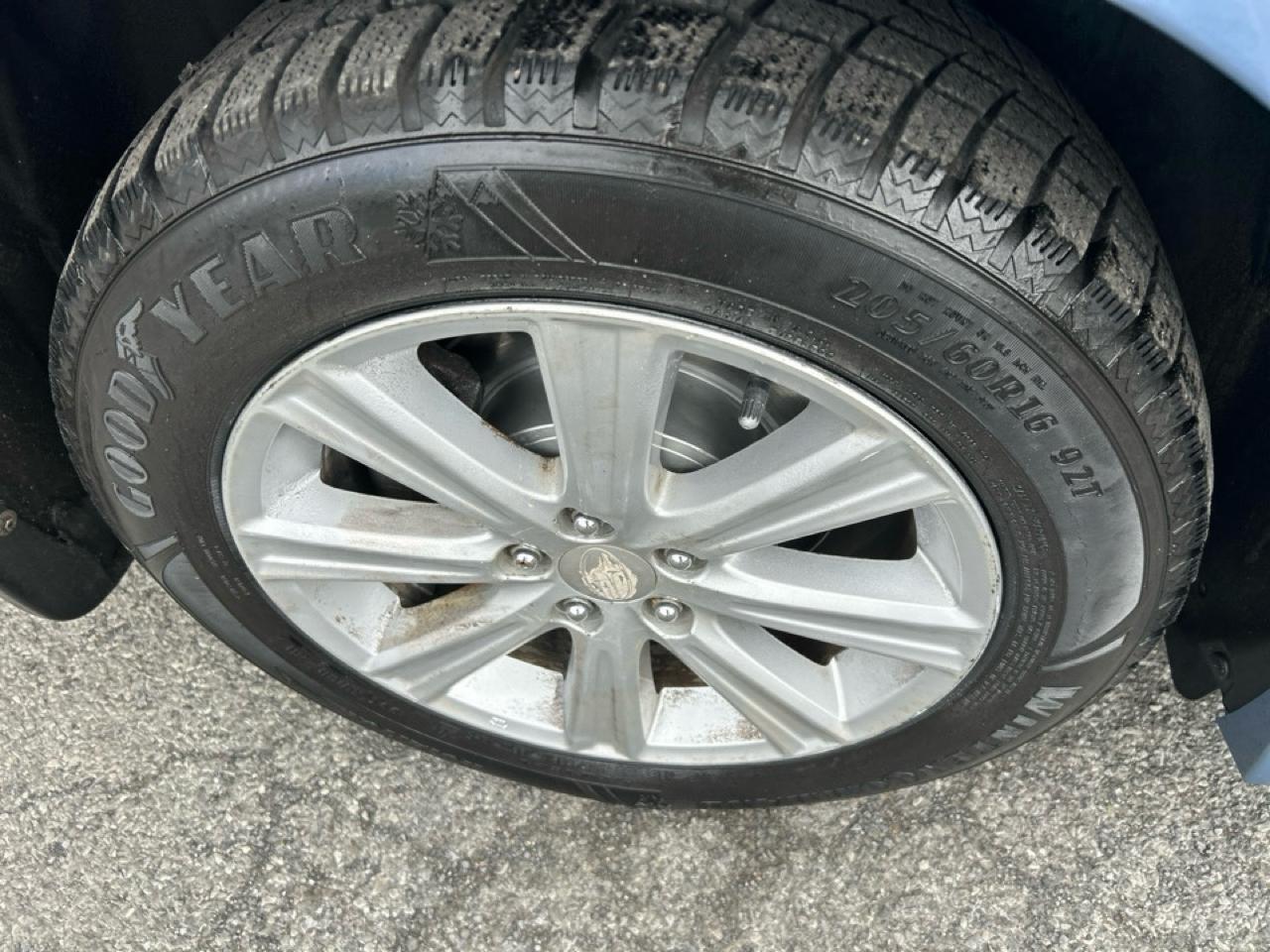 Subaru Legacy 2.5i Premium 2011