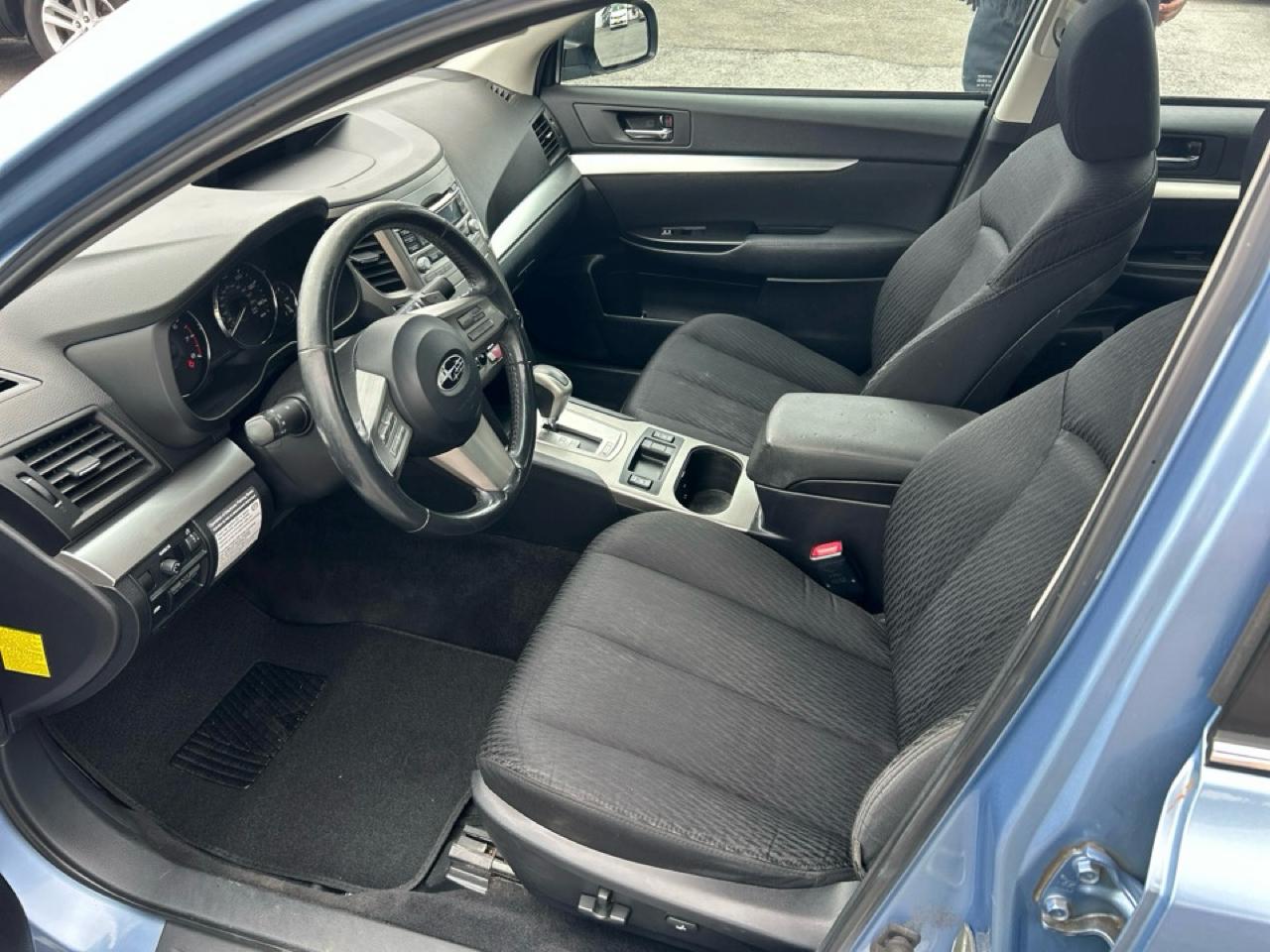 Subaru Legacy 2.5i Premium 2011