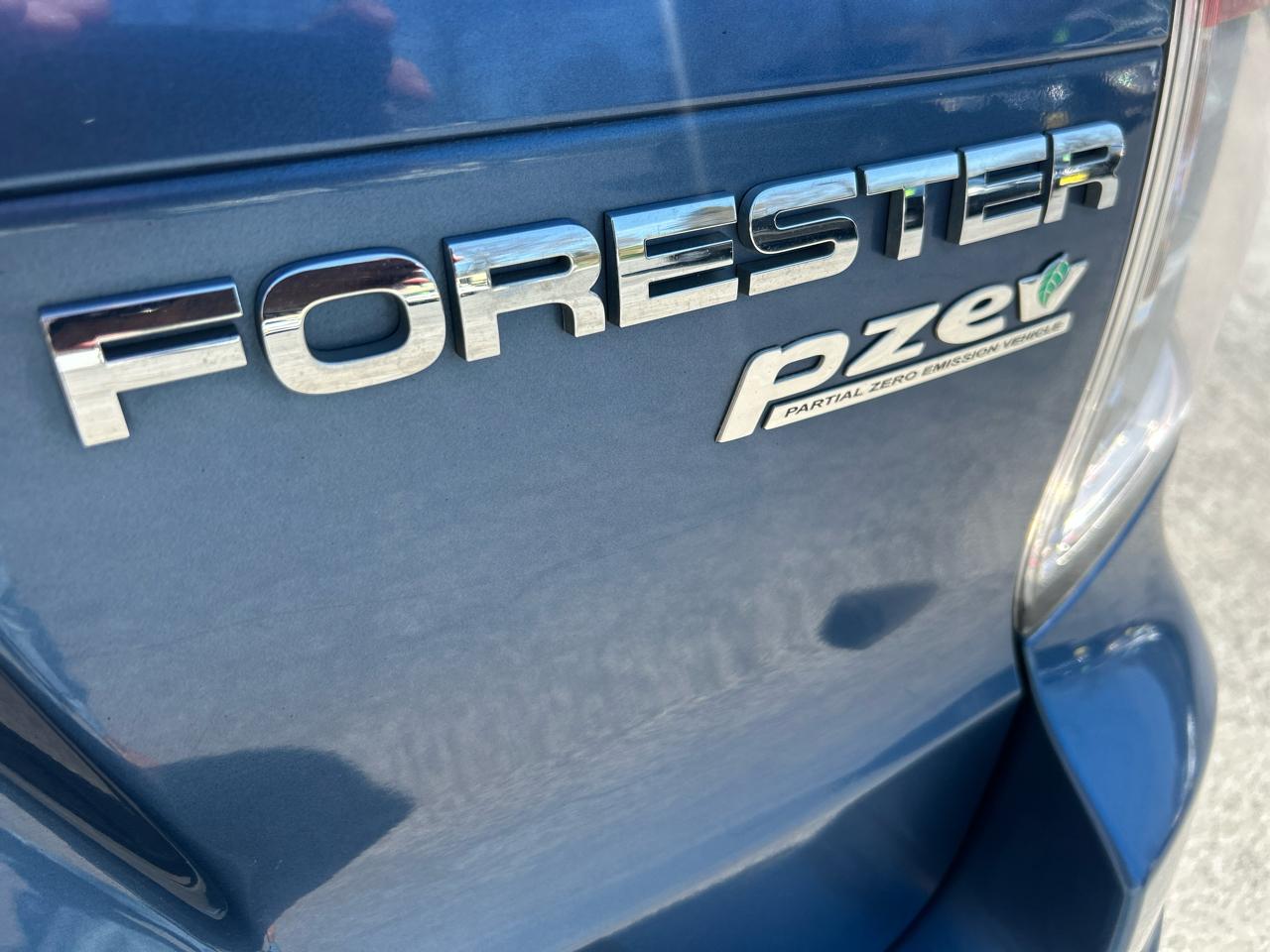 Subaru Forester 2.5X Premium 2010