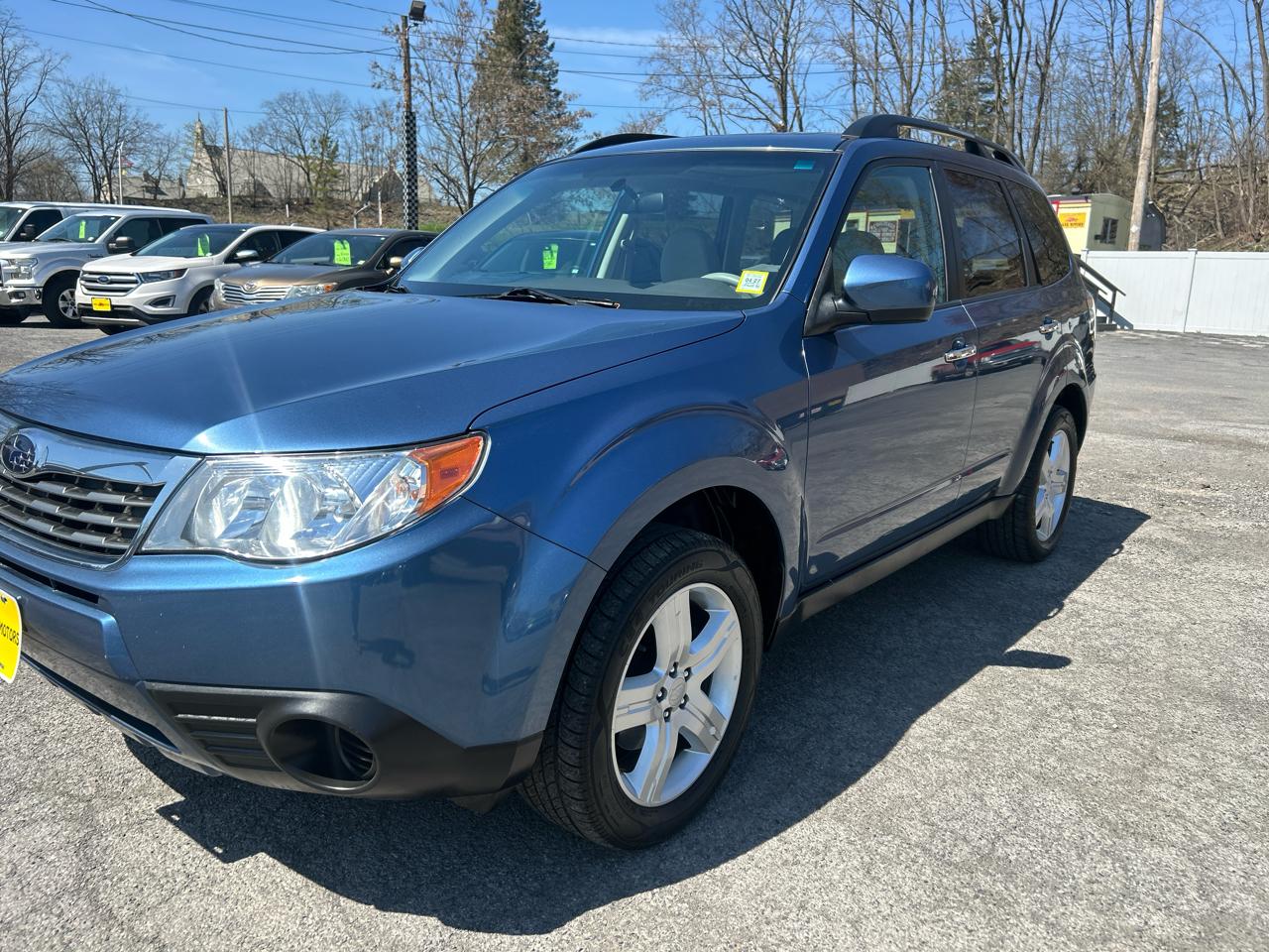 Subaru Forester 2.5X Premium 2010