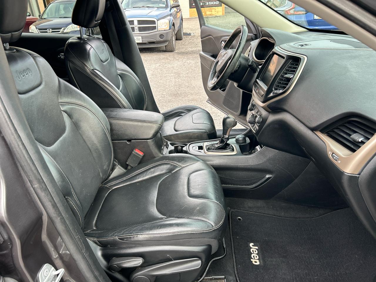 Jeep Cherokee Limited 4WD 2017