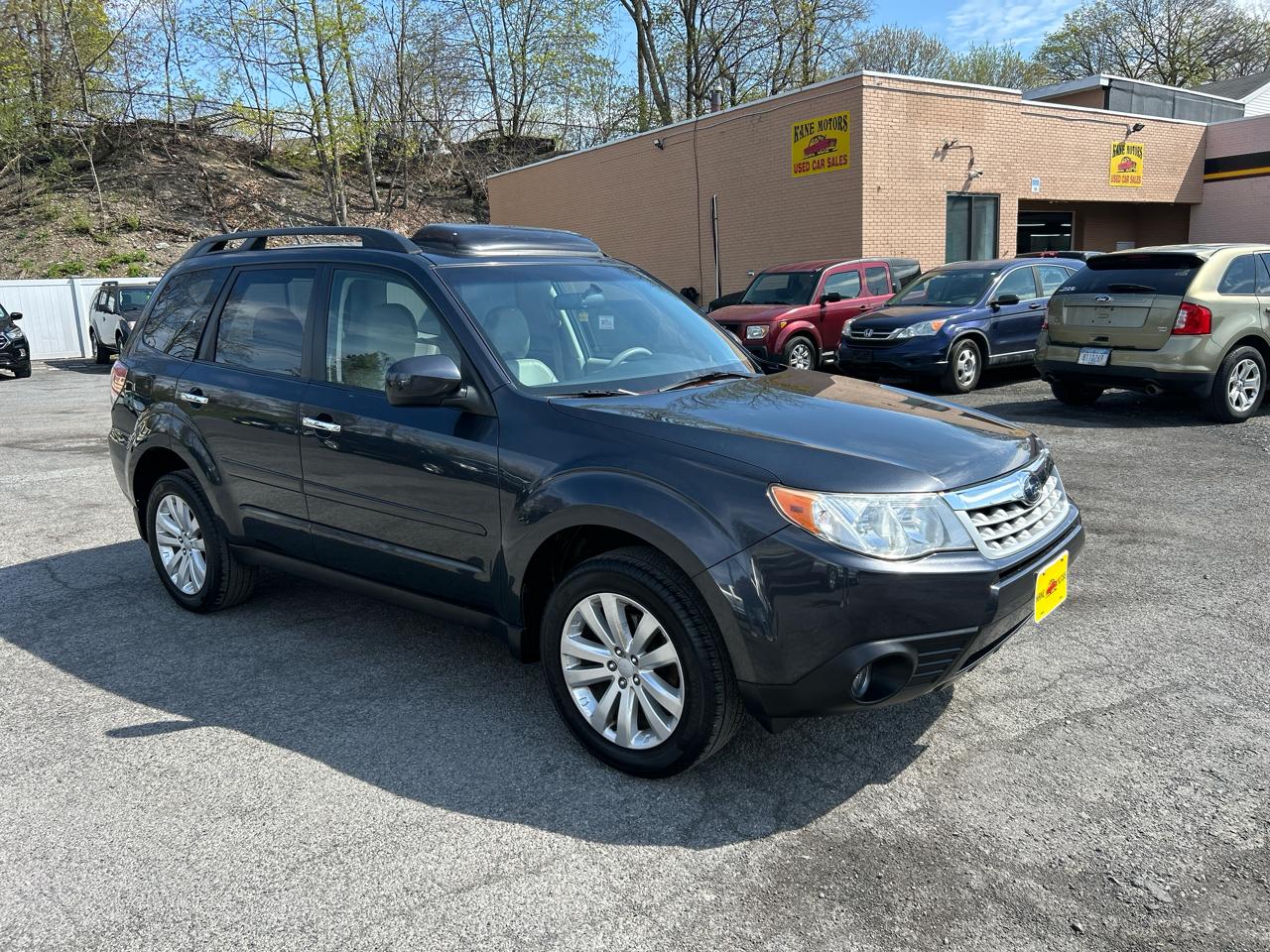 Subaru Forester 2.5X Limited 2013