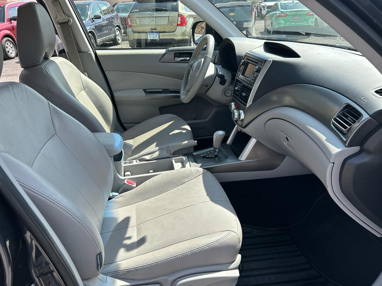 Subaru Forester 2.5X Limited 2013