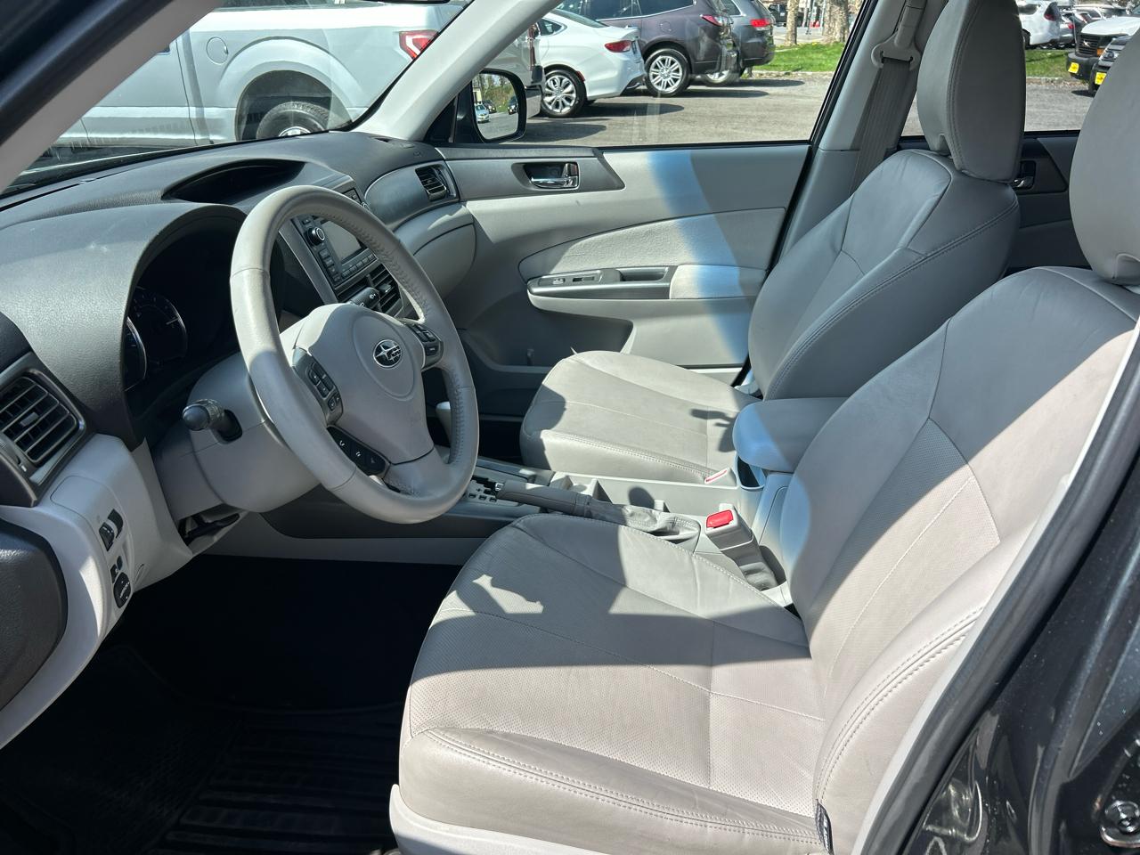 Subaru Forester 2.5X Limited 2013