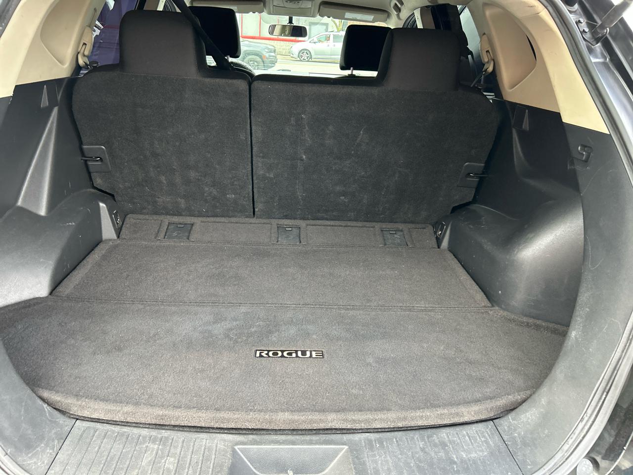 Nissan Rogue S AWD 2012