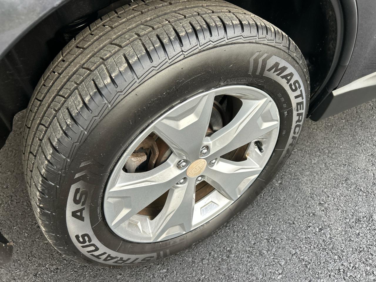 Subaru Forester 2.5i Limited 2015