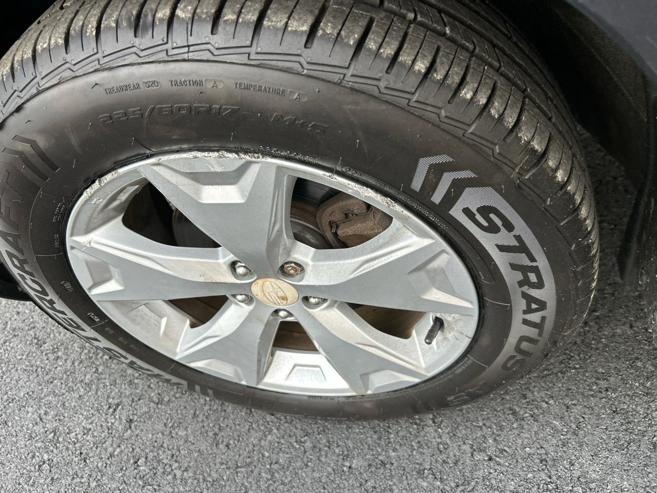 Subaru Forester 2.5i Limited 2015