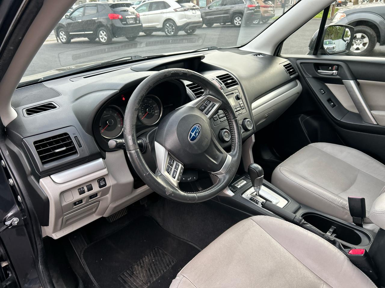 Subaru Forester 2.5i Limited 2015