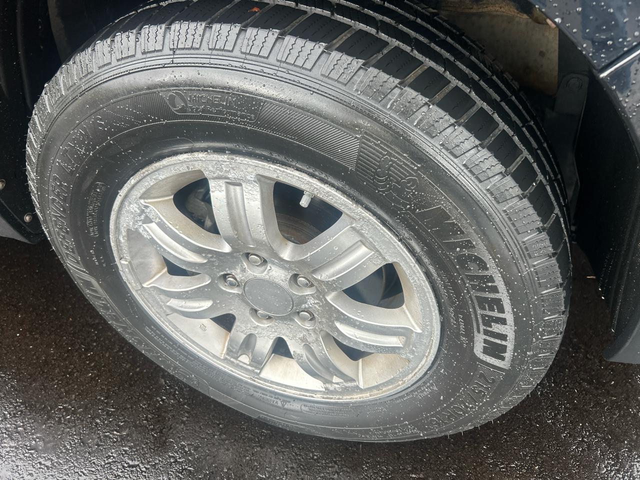 Honda Element EX 4WD AT 2008