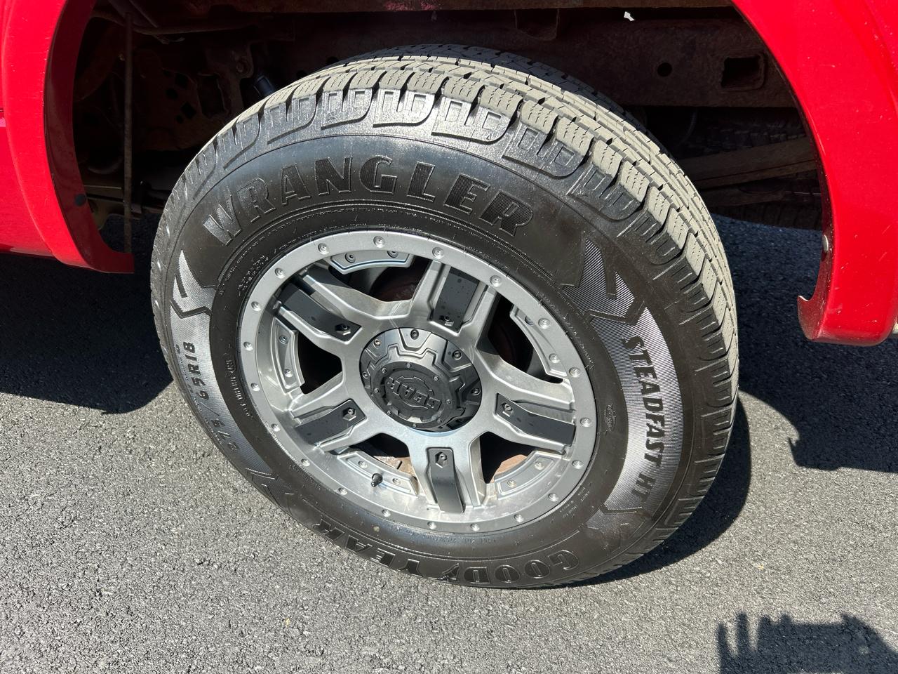 Ford F-150 4WD SuperCrew 139" XLT 2010