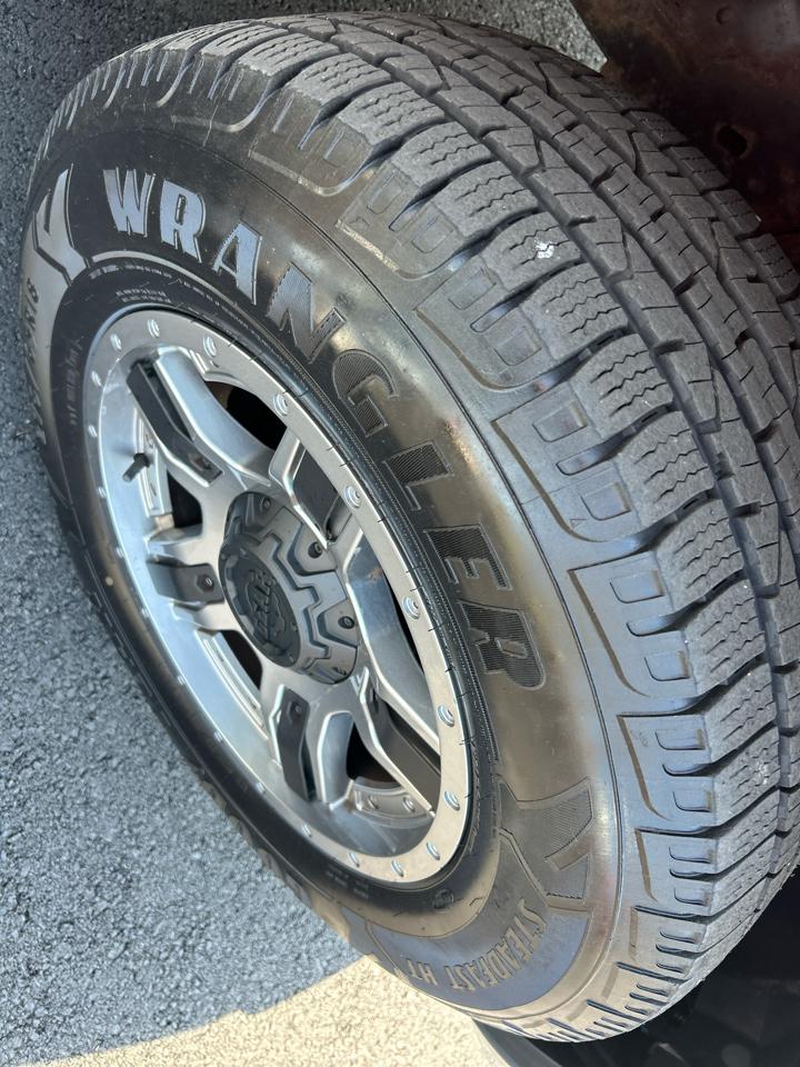 Ford F-150 4WD SuperCrew 139" XLT 2010
